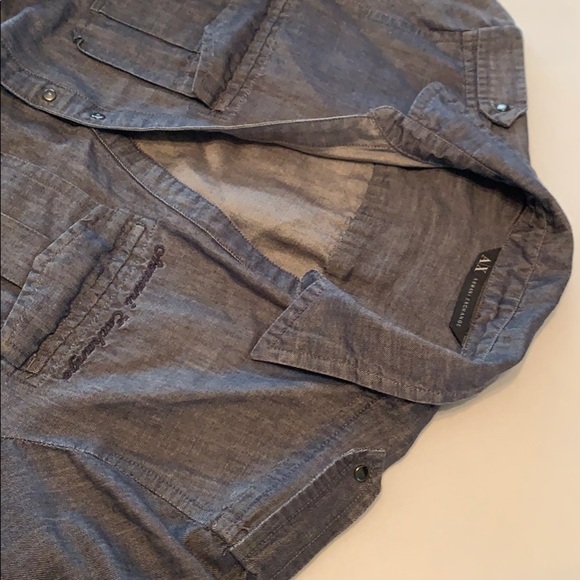 AX Armani Exchange Chambray v-neck Button shirt women’s small - Picture 9 of 9